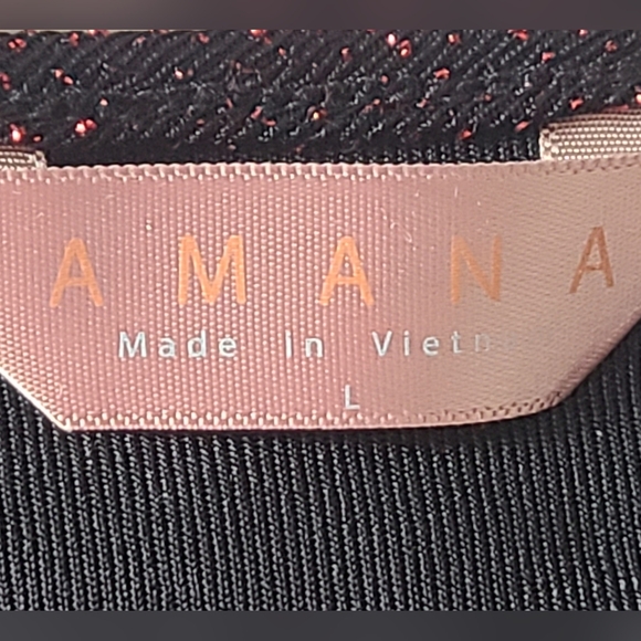 Amana - Women’s Black Red Sparkly 3/4 Sleeve Top, Sz L - Picture 3 of 6